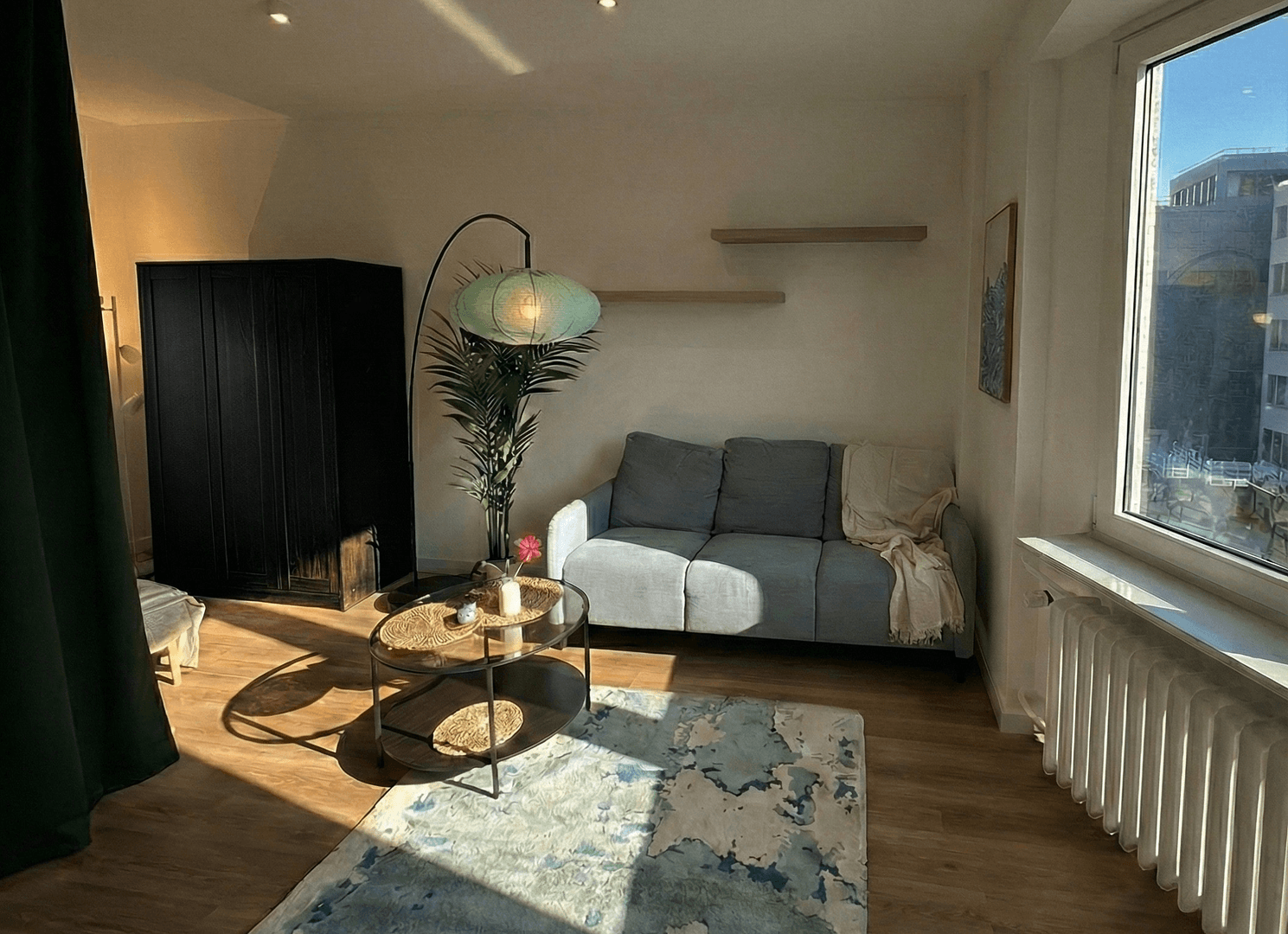 Pronájem bytu 1+kk 41 m², Luisenstraße 45, Düsseldorf, Severní Porýní-Vestfálsko Pronájem bytu 1+kk 41 m², Luisenstraße 45, Düsseldorf, Severní Porýní-Vestfálsko