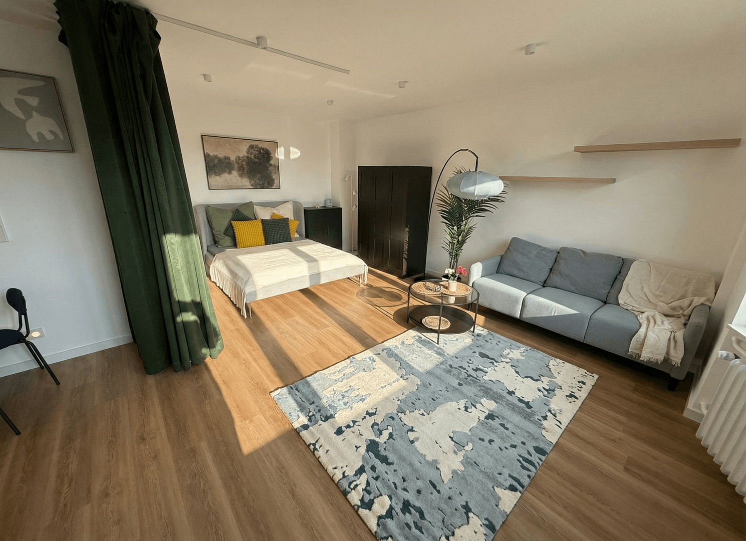 Pronájem bytu 1+kk 41 m², Luisenstraße 45, Düsseldorf, Severní Porýní-Vestfálsko Pronájem bytu 1+kk 41 m², Luisenstraße 45, Düsseldorf, Severní Porýní-Vestfálsko