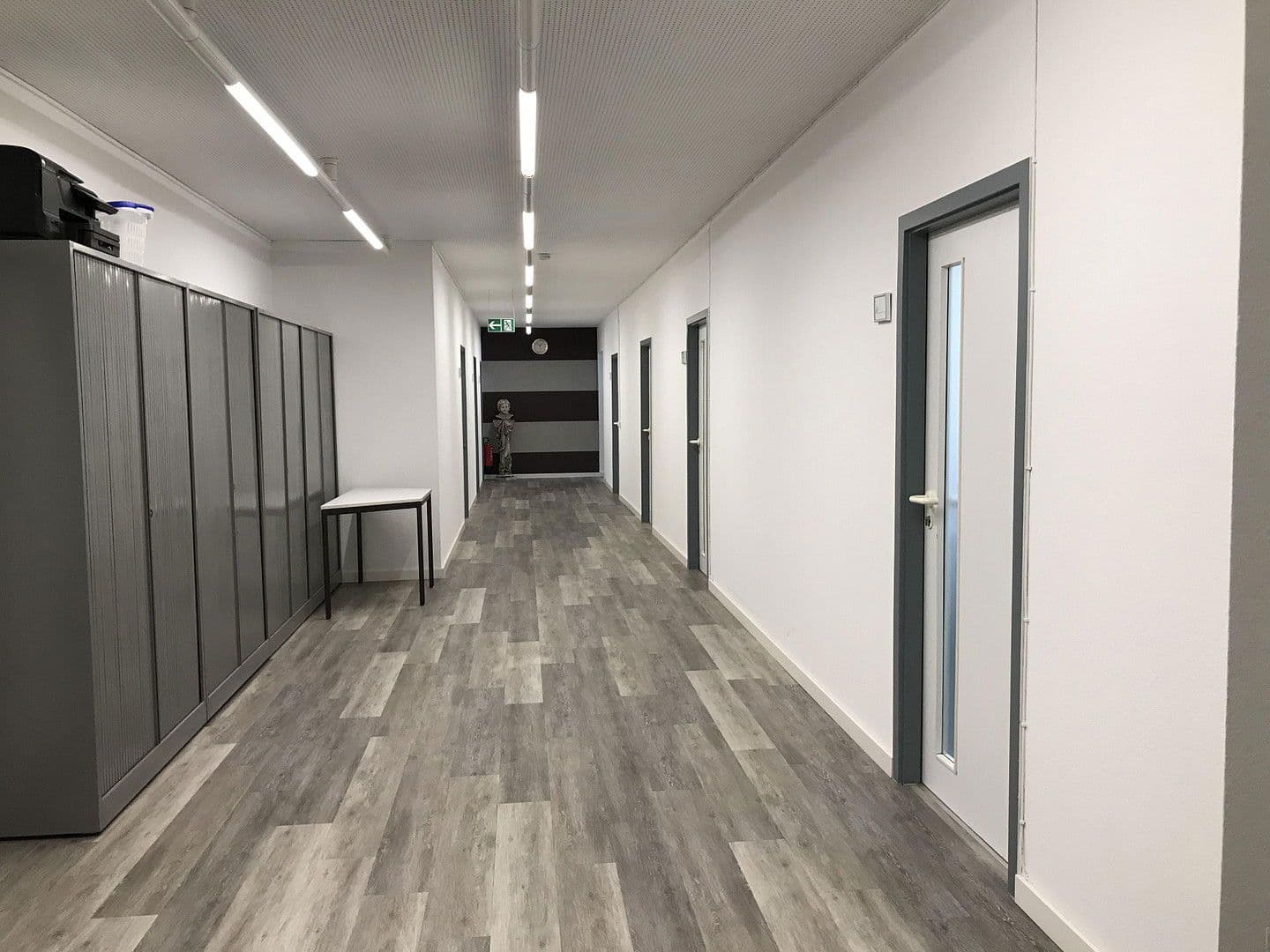 Pronájem kanceláře 33 m², Lindenstr. 48-52, Düsseldorf, Severní Porýní-Vestfálsko Pronájem kanceláře 33 m², Lindenstr. 48-52, Düsseldorf, Severní Porýní-Vestfálsko