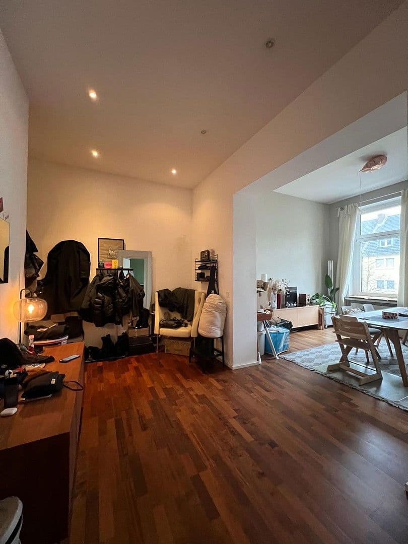 Pronájem bytu 2+kk 95 m², Moltkestraße 127, Köln, Severní Porýní-Vestfálsko Pronájem bytu 2+kk 95 m², Moltkestraße 127, Köln, Severní Porýní-Vestfálsko