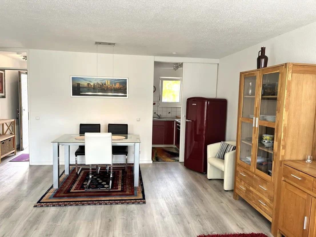 Pronájem bytu 1+1 42 m², Leipzig, Sasko Pronájem bytu 1+1 42 m², Leipzig, Sasko