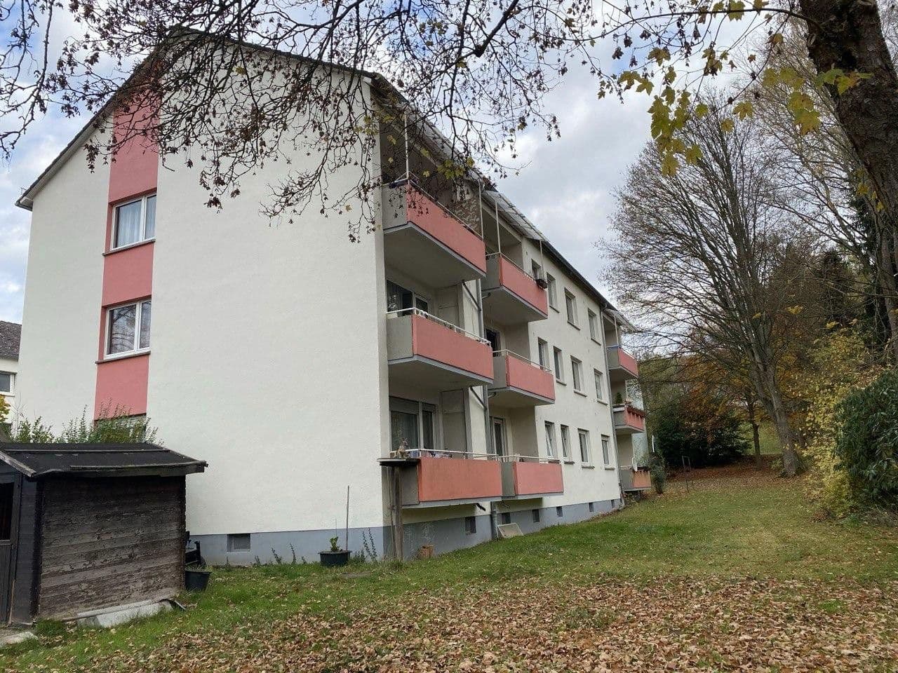 Pronájem bytu 3+1 69 m², Weilmünster, Hessen Pronájem bytu 3+1 69 m², Weilmünster, Hessen