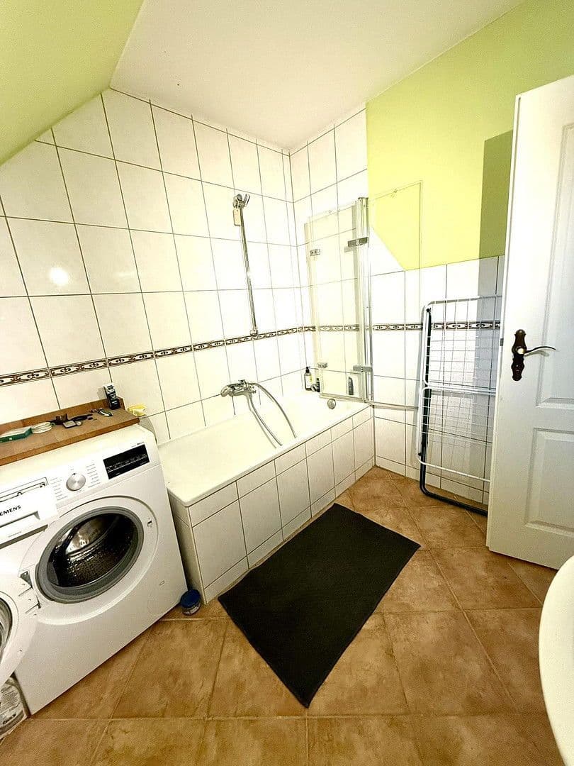 Prodej bytu 2+1 72 m², Niddatal, Hessen Prodej bytu 2+1 72 m², Niddatal, Hessen