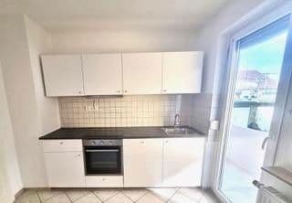 Pronájem bytu 1+1 15 m², Stuttgart, Bádensko-Württembersko Pronájem bytu 1+1 15 m², Stuttgart, Bádensko-Württembersko