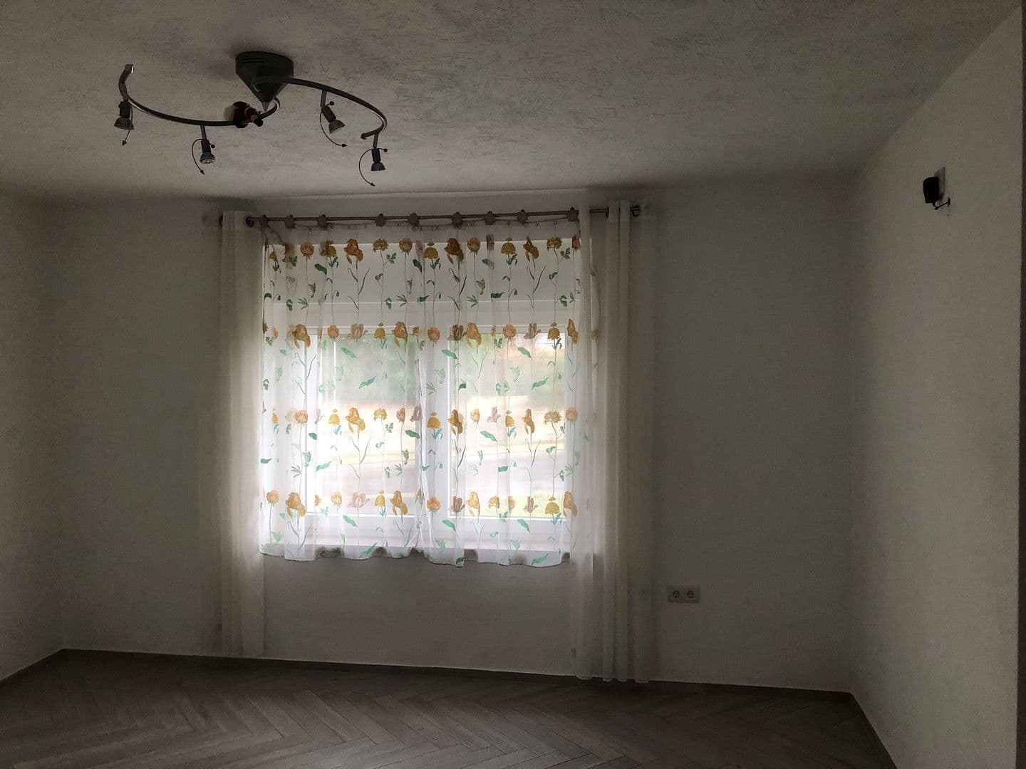 Pronájem domu 110 m², pozemek 500 m², Kreuzweg 4, Delitzsch, Sasko Pronájem domu 110 m², pozemek 500 m², Kreuzweg 4, Delitzsch, Sasko