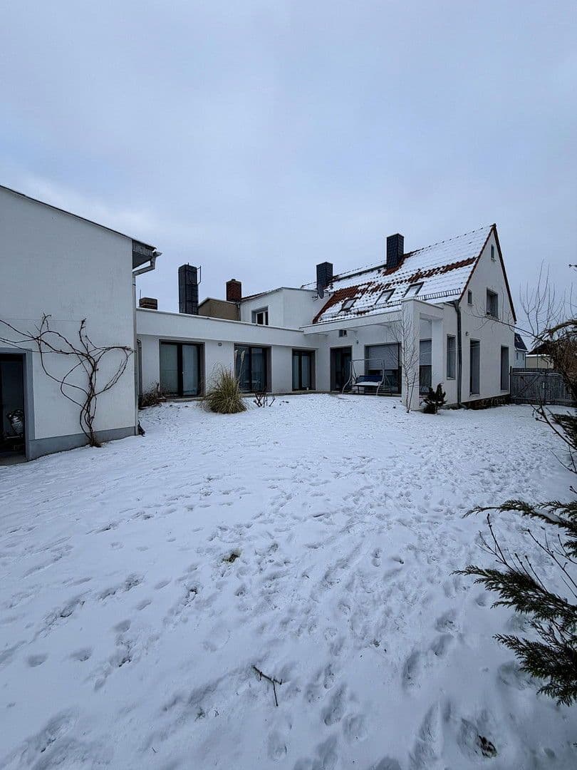 Pronájem domu 110 m², pozemek 500 m², Kreuzweg 4, Delitzsch, Sasko Pronájem domu 110 m², pozemek 500 m², Kreuzweg 4, Delitzsch, Sasko