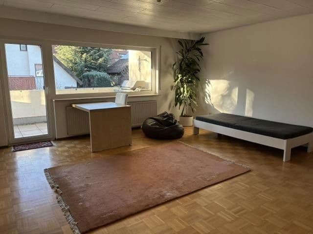 Pronájem bytu 4+1 105 m², Einsteinstr. 42, Heilbronn, Bádensko-Württembersko Pronájem bytu 4+1 105 m², Einsteinstr. 42, Heilbronn, Bádensko-Württembersko