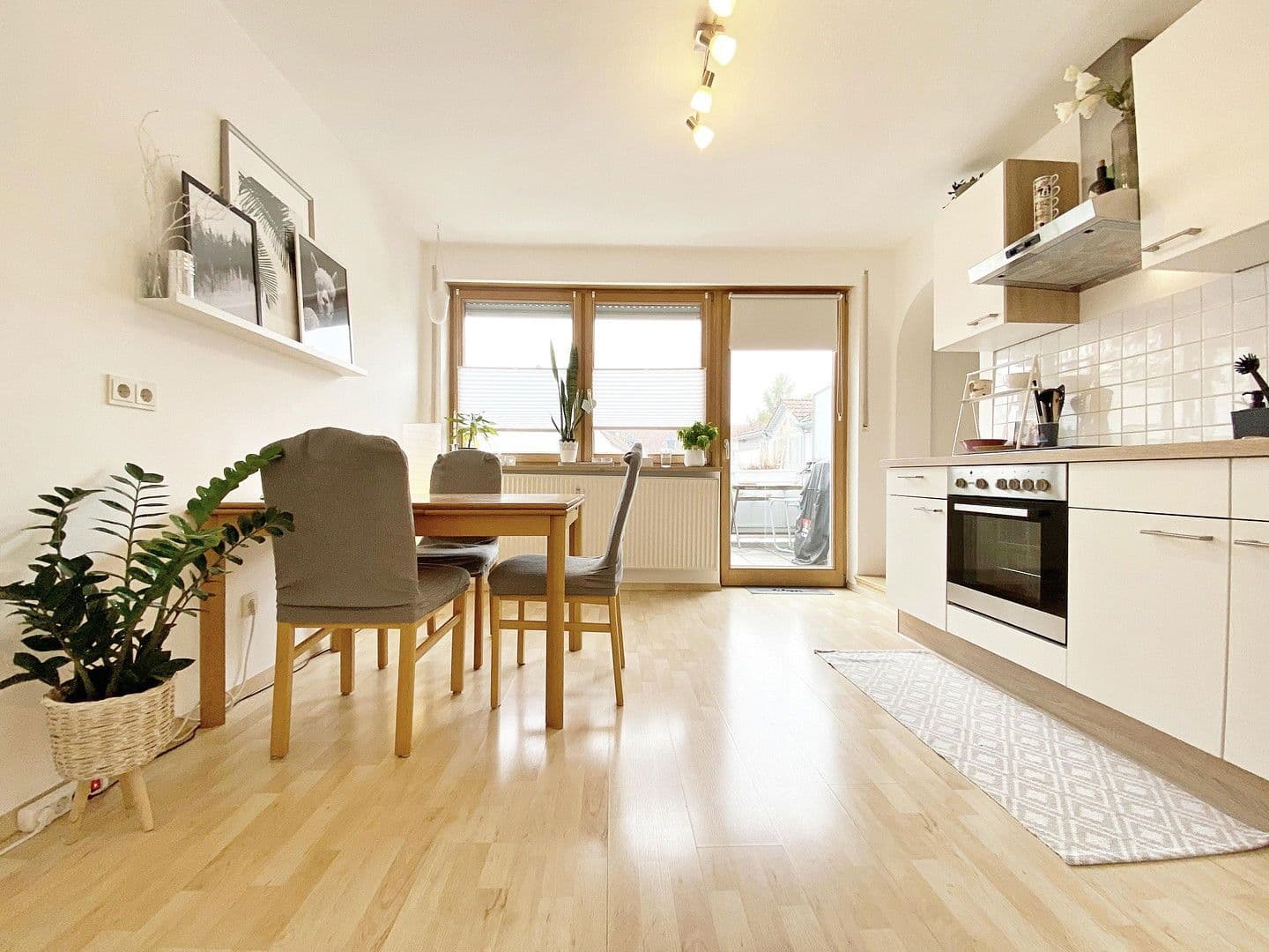 Pronájem bytu 2+kk 68 m², Landsham b. Kirchheim, Bavorsko Pronájem bytu 2+kk 68 m², Landsham b. Kirchheim, Bavorsko