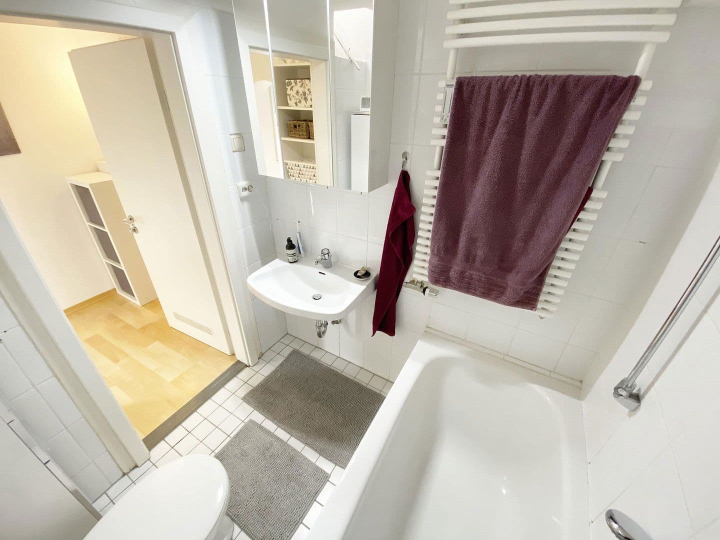 Pronájem bytu 2+kk 68 m², Landsham b. Kirchheim, Bavorsko Pronájem bytu 2+kk 68 m², Landsham b. Kirchheim, Bavorsko