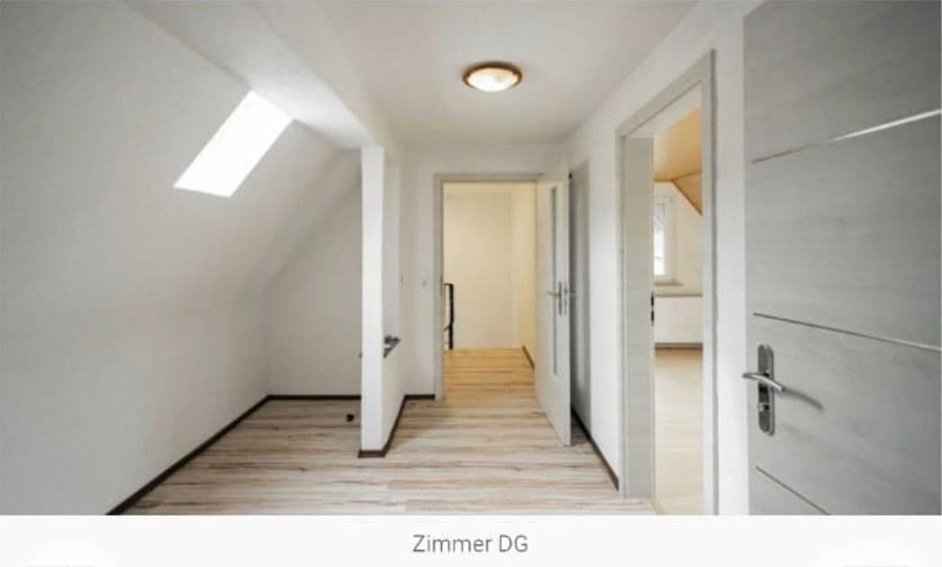 Prodej domu 120 m², pozemek 1.061 m², Aalen, Bádensko-Württembersko Prodej domu 120 m², pozemek 1.061 m², Aalen, Bádensko-Württembersko