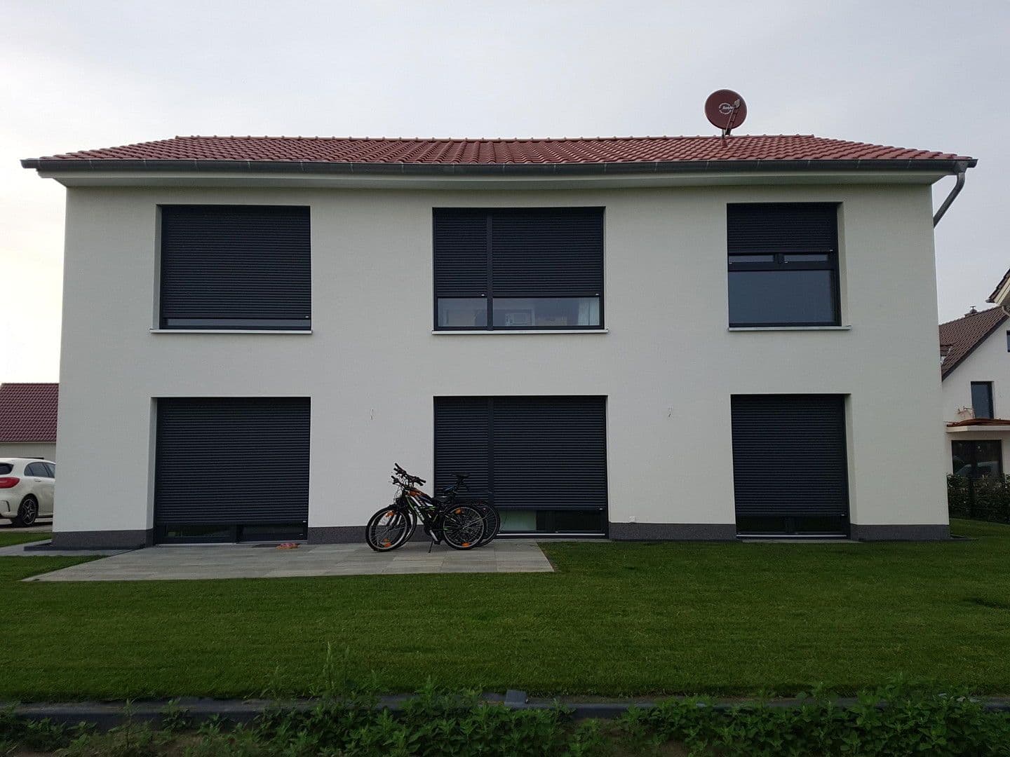 Prodej domu 180 m², pozemek 430 m², Langenhagen, Dolní Sasko Prodej domu 180 m², pozemek 430 m², Langenhagen, Dolní Sasko