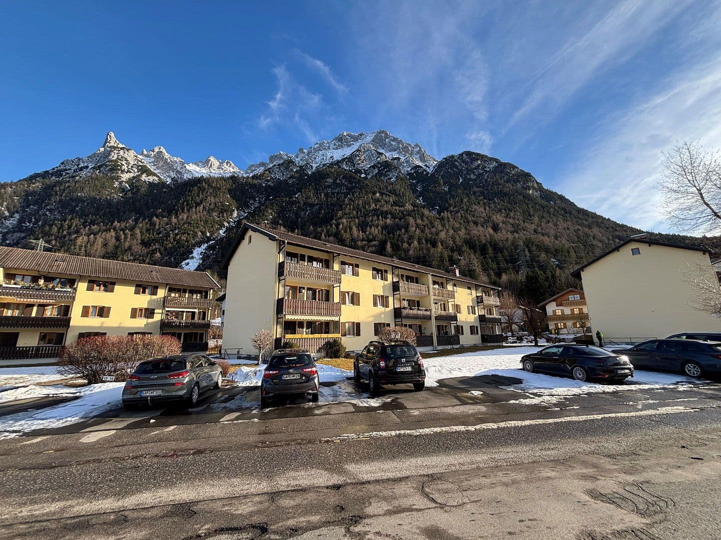 Prodej bytu 3+1 67 m², Im Schwarzelfeld 16, Mittenwald, Bavorsko Prodej bytu 3+1 67 m², Im Schwarzelfeld 16, Mittenwald, Bavorsko
