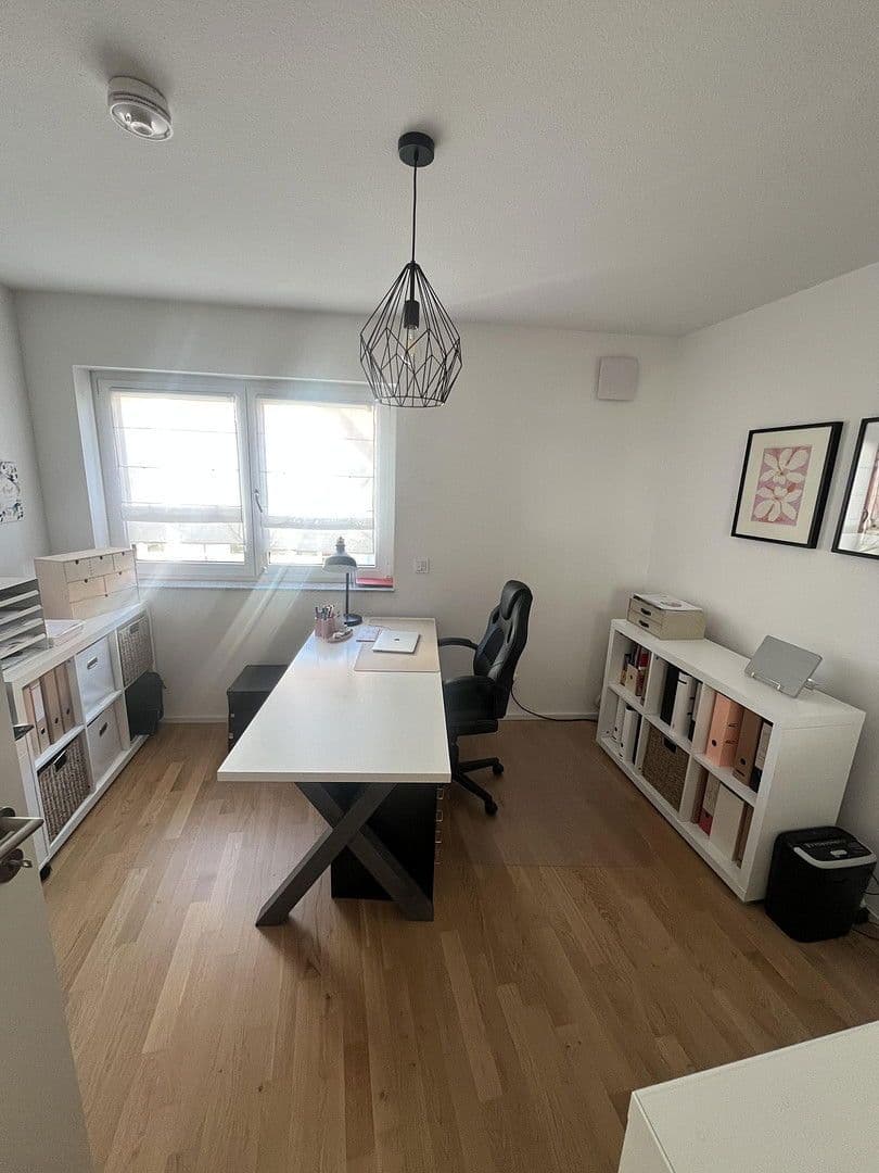 Prodej bytu 3+1 84 m², Schweickerweg 21, Schwäbisch Hall, Bádensko-Württembersko Prodej bytu 3+1 84 m², Schweickerweg 21, Schwäbisch Hall, Bádensko-Württembersko