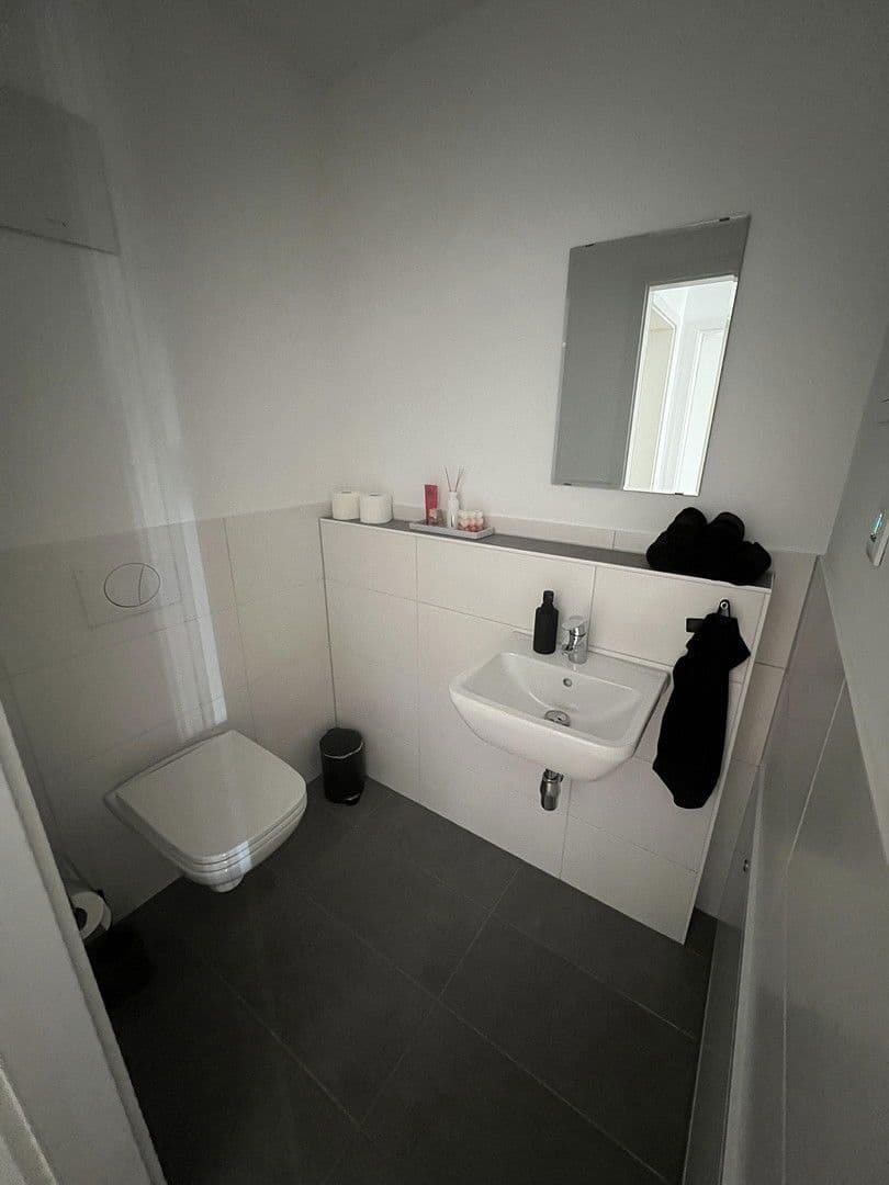 Prodej bytu 3+1 84 m², Schweickerweg 21, Schwäbisch Hall, Bádensko-Württembersko Prodej bytu 3+1 84 m², Schweickerweg 21, Schwäbisch Hall, Bádensko-Württembersko