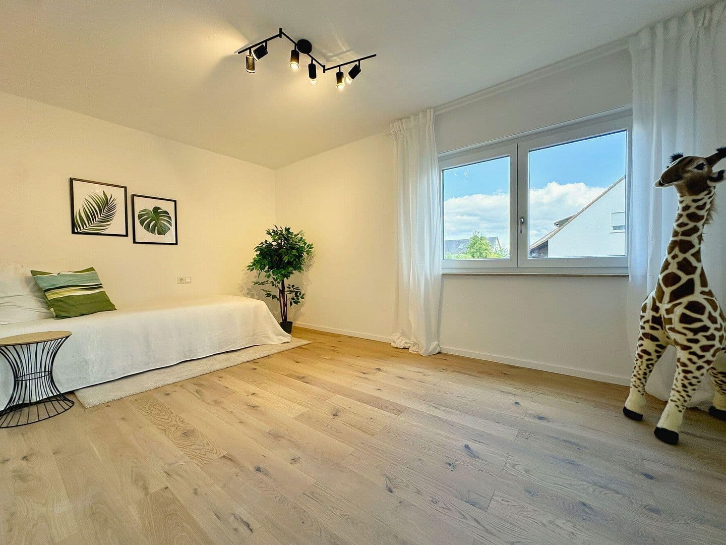 Prodej bytu 4+kk 104 m², Seukendorf, Bavorsko Prodej bytu 4+kk 104 m², Seukendorf, Bavorsko