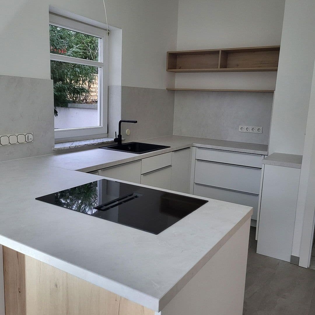 Pronájem bytu 6+1 175 m², Oberursel (Taunus), Hessen Pronájem bytu 6+1 175 m², Oberursel (Taunus), Hessen