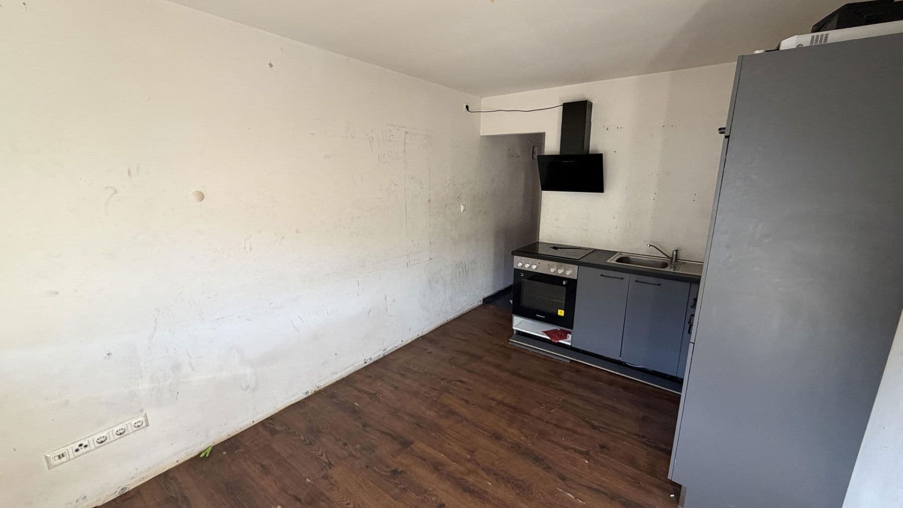 Pronájem bytu 1+1 17 m², Mitterweg 87, Innsbruck, Tyrolsko Pronájem bytu 1+1 17 m², Mitterweg 87, Innsbruck, Tyrolsko