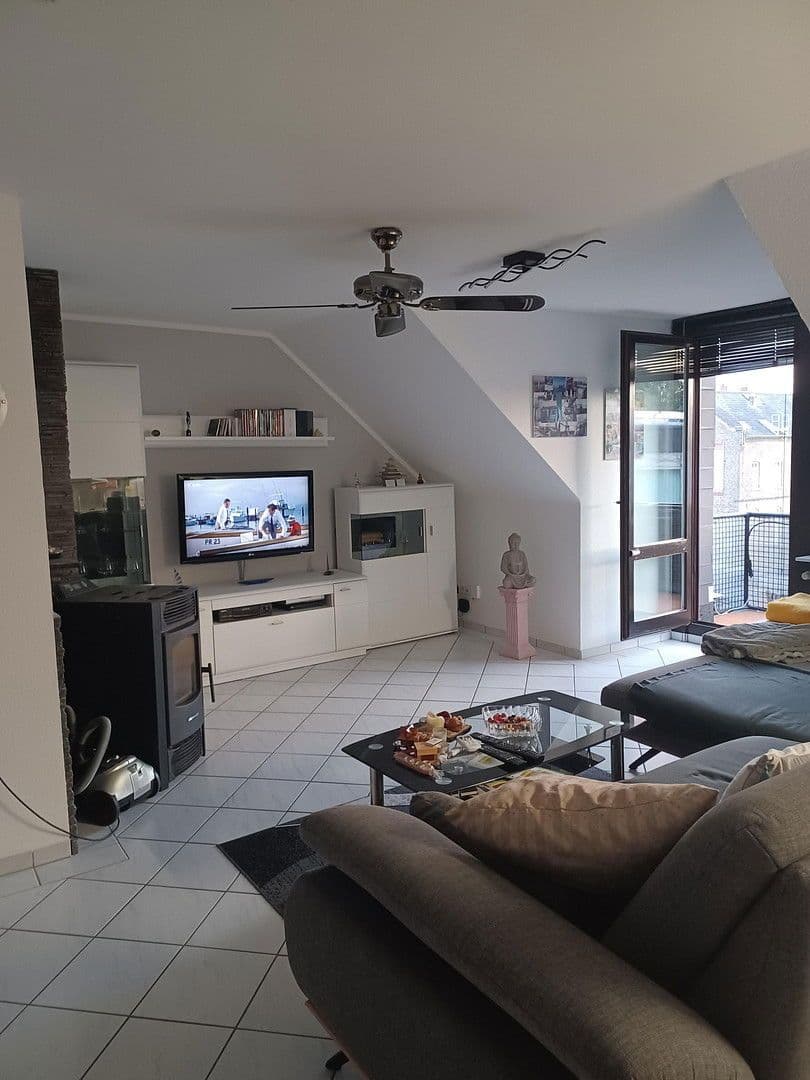 Prodej bytu 2+kk 84 m², Schützenstrasse 41, Wachtberg, Severní Porýní-Vestfálsko Prodej bytu 2+kk 84 m², Schützenstrasse 41, Wachtberg, Severní Porýní-Vestfálsko