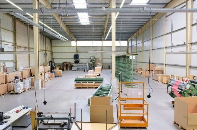 Pronájem nebytového prostoru 5.389 m², Rednitzhembach, Bavorsko Pronájem nebytového prostoru 5.389 m², Rednitzhembach, Bavorsko