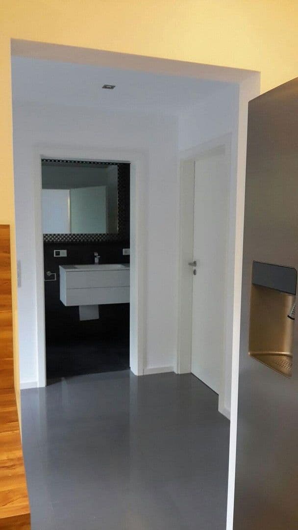 Pronájem bytu 2+1 60 m², Am Schenkenfeld 21 97209 Veitshöchheim, Veitshöchheim, Bavorsko Pronájem bytu 2+1 60 m², Am Schenkenfeld 21 97209 Veitshöchheim, Veitshöchheim, Bavorsko