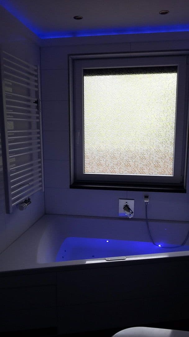 Pronájem bytu 2+1 60 m², Am Schenkenfeld 21 97209 Veitshöchheim, Veitshöchheim, Bavorsko Pronájem bytu 2+1 60 m², Am Schenkenfeld 21 97209 Veitshöchheim, Veitshöchheim, Bavorsko