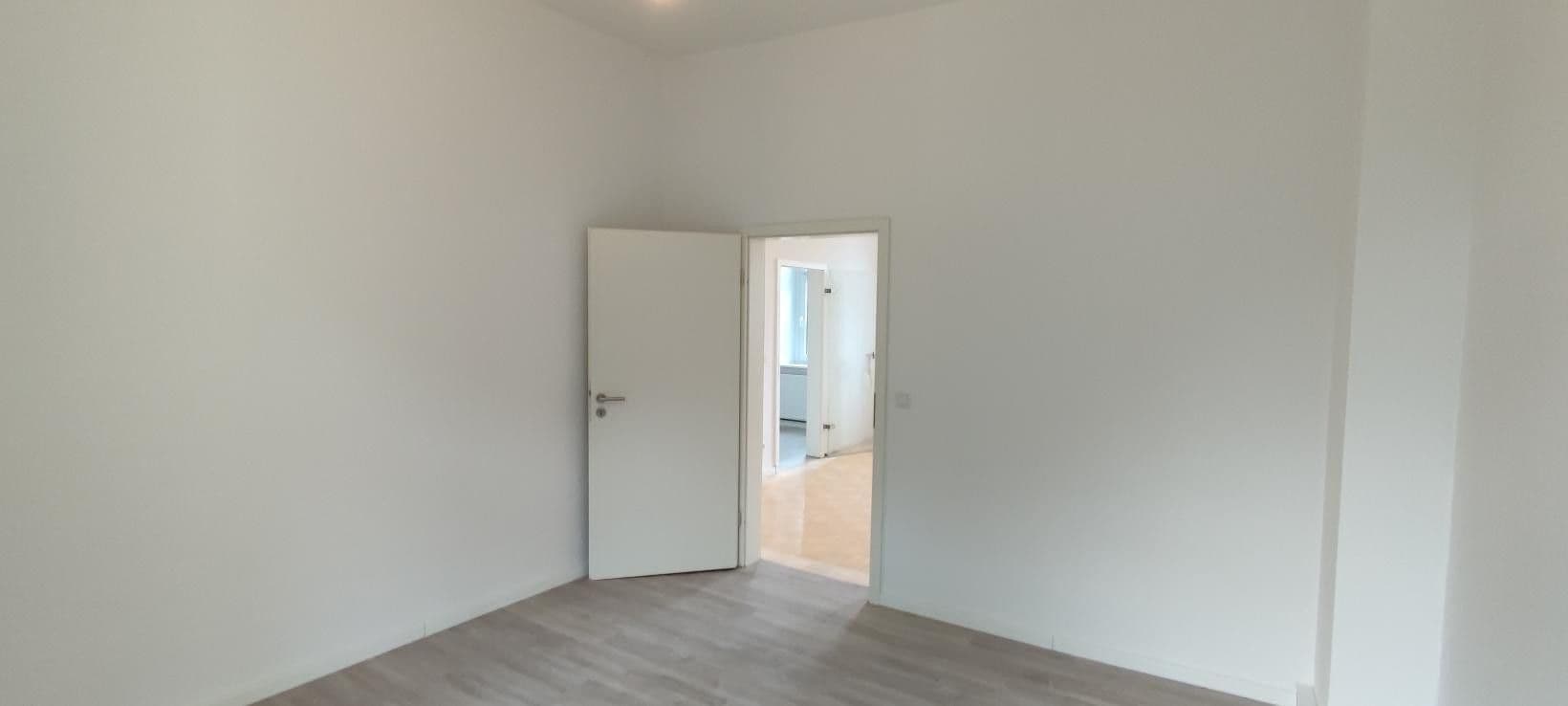 Pronájem bytu 4+1 88 m², Thüringer Str. 31, Oberhausen, Severní Porýní-Vestfálsko Pronájem bytu 4+1 88 m², Thüringer Str. 31, Oberhausen, Severní Porýní-Vestfálsko