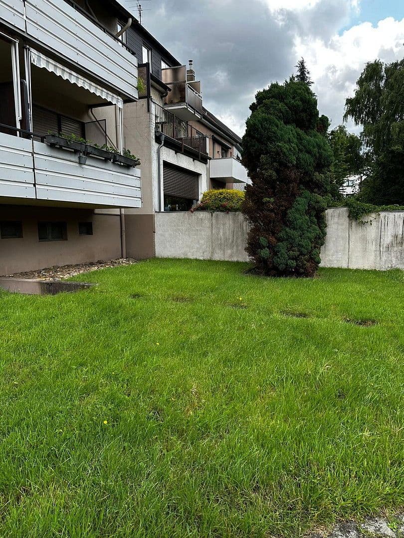 Prodej bytu 4+1 117 m², Oberhausen, Severní Porýní-Vestfálsko Prodej bytu 4+1 117 m², Oberhausen, Severní Porýní-Vestfálsko