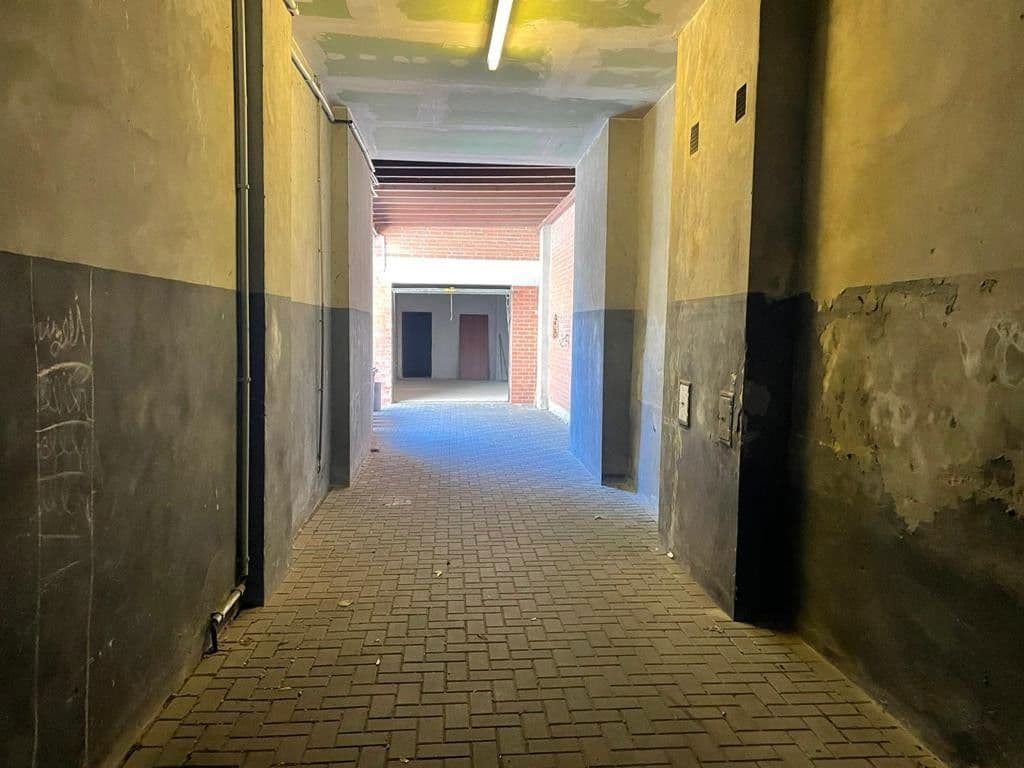 Pronájem nebytového prostoru 340 m², Veilchenstraße 24, Duisburg, Severní Porýní-Vestfálsko Pronájem nebytového prostoru 340 m², Veilchenstraße 24, Duisburg, Severní Porýní-Vestfálsko