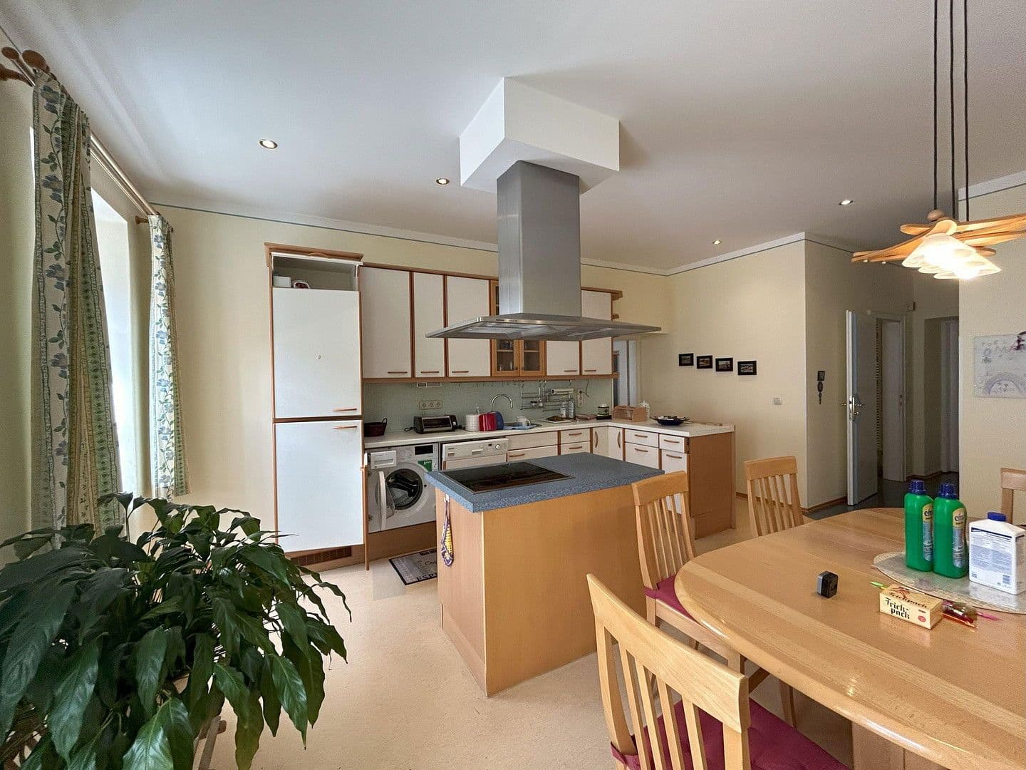 Prodej domu 325 m², pozemek 409 m², Anna - Neumann - Straße 26, Murau, Štýrsko Prodej domu 325 m², pozemek 409 m², Anna - Neumann - Straße 26, Murau, Štýrsko