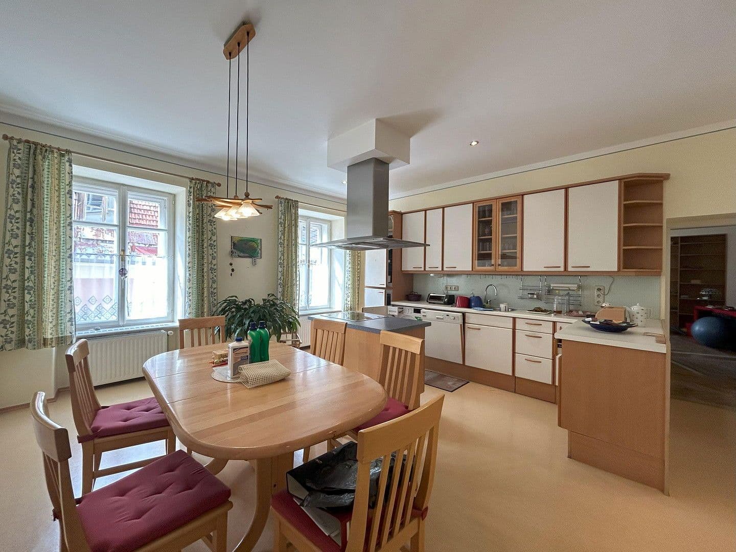 Prodej domu 325 m², pozemek 409 m², Anna - Neumann - Straße 26, Murau, Štýrsko Prodej domu 325 m², pozemek 409 m², Anna - Neumann - Straße 26, Murau, Štýrsko