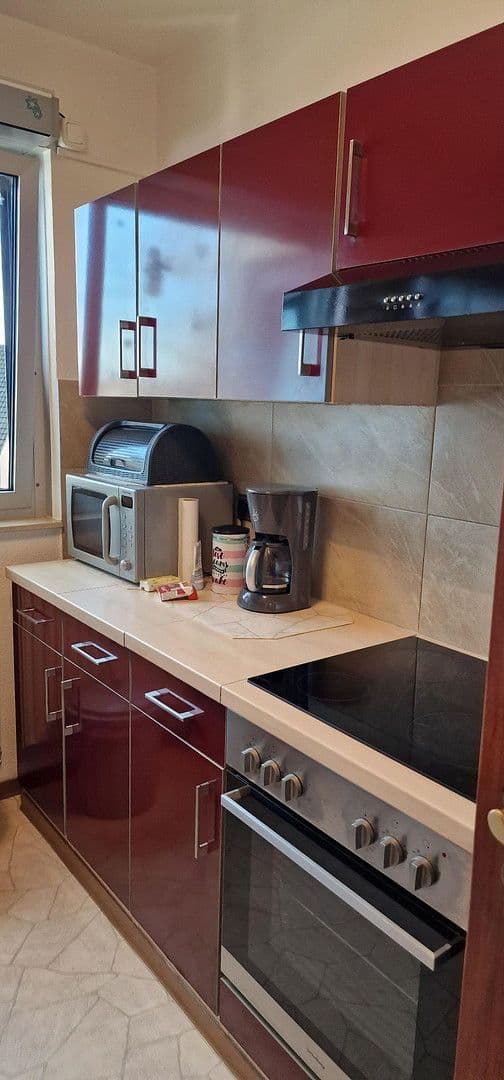 Prodej bytu 2+1 60 m², Kriftel, Hessen Prodej bytu 2+1 60 m², Kriftel, Hessen