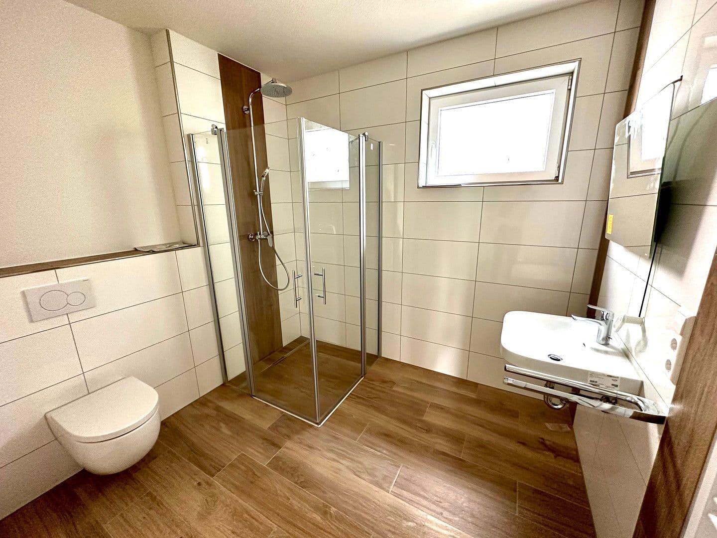 Pronájem bytu 4+1 85 m², Gemünden, Porýní-Falc Pronájem bytu 4+1 85 m², Gemünden, Porýní-Falc