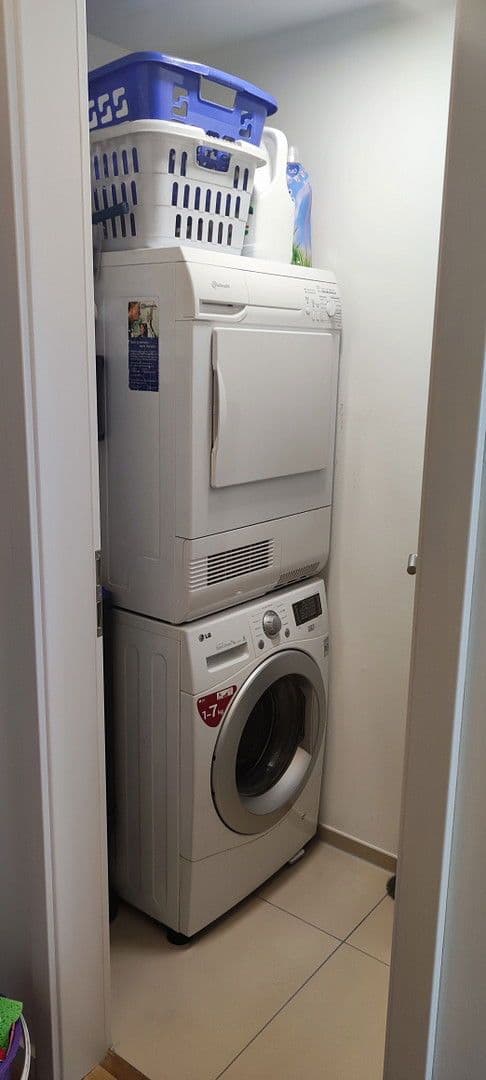 Pronájem bytu 3+1 89 m², Buurredder 18a, Hamburg, Hamburg Pronájem bytu 3+1 89 m², Buurredder 18a, Hamburg, Hamburg