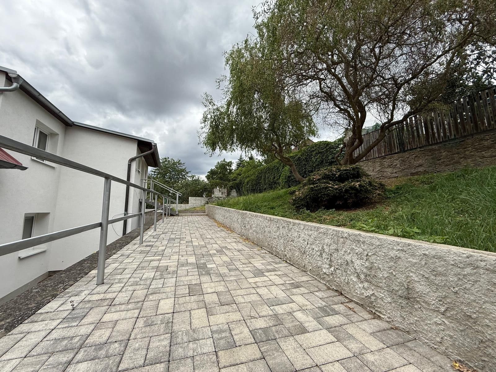 Prodej domu 300 m², pozemek 902 m², Na Ovčičkách, Hradištko, Středočeský kraj Prodej domu 300 m², pozemek 902 m², Na Ovčičkách, Hradištko, Středočeský kraj