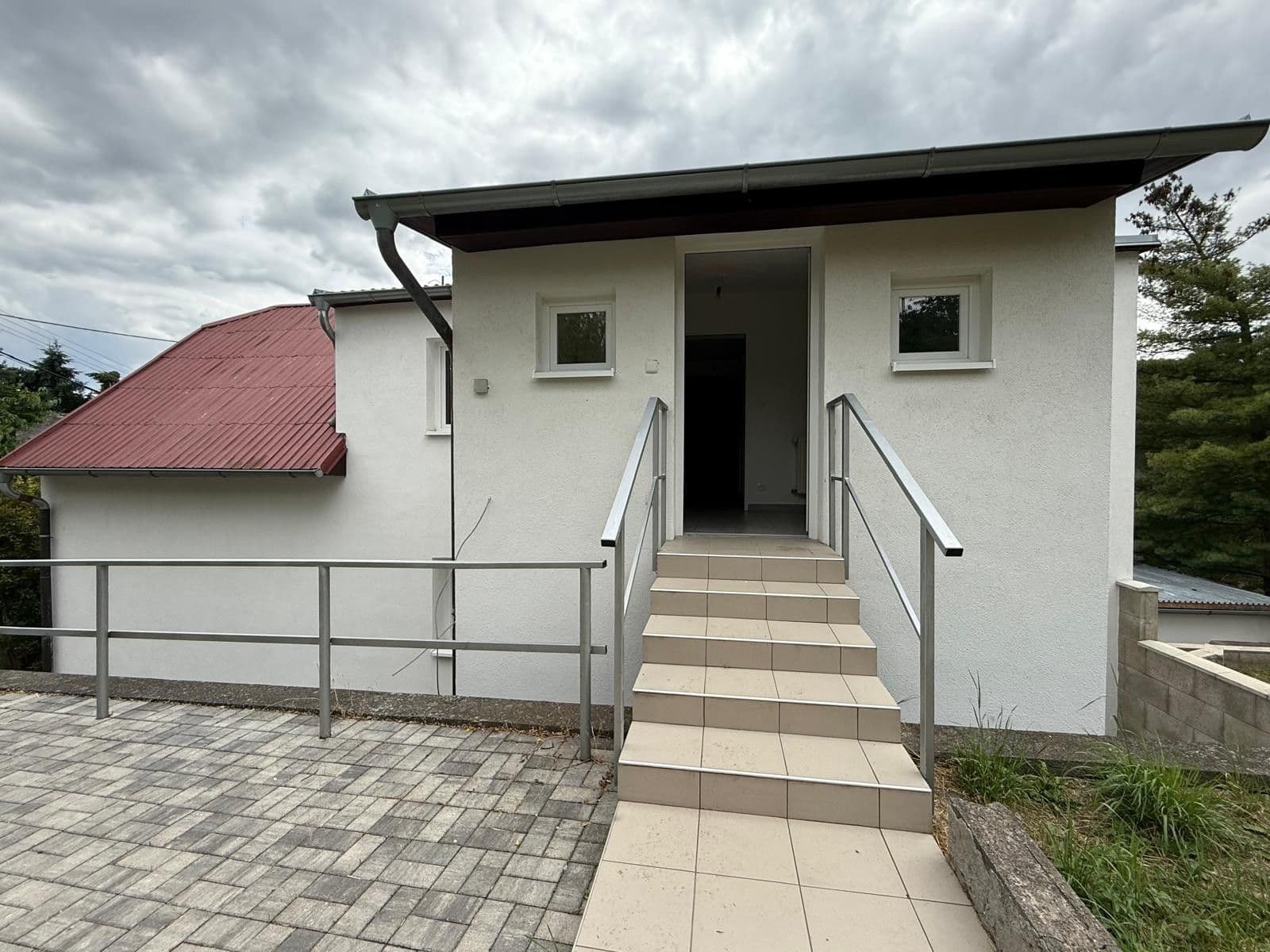 Prodej domu 300 m², pozemek 902 m², Na Ovčičkách, Hradištko, Středočeský kraj Prodej domu 300 m², pozemek 902 m², Na Ovčičkách, Hradištko, Středočeský kraj