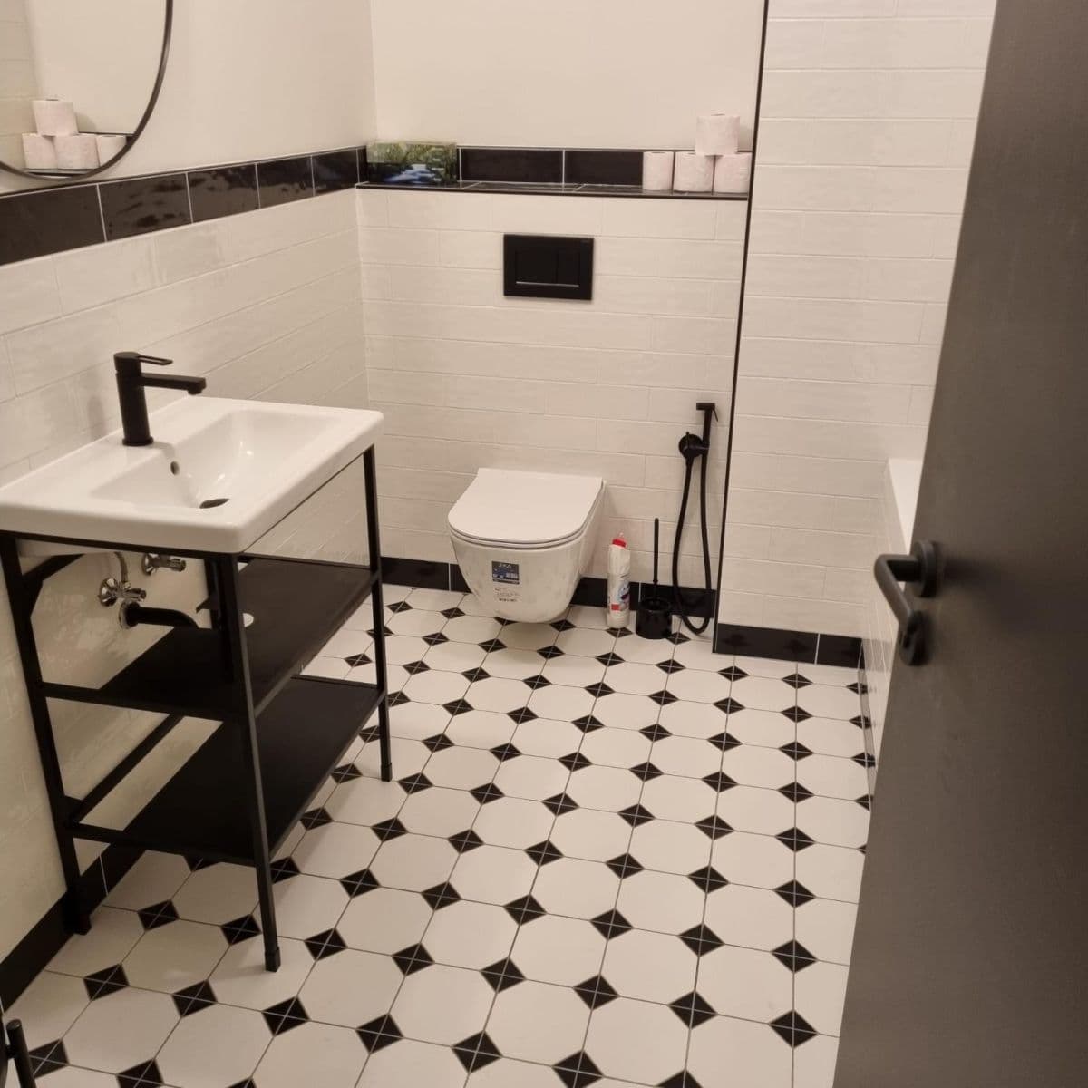 Pronájem bytu 1+kk 34 m², V Pitkovičkách, Praha, Praha Pronájem bytu 1+kk 34 m², V Pitkovičkách, Praha, Praha