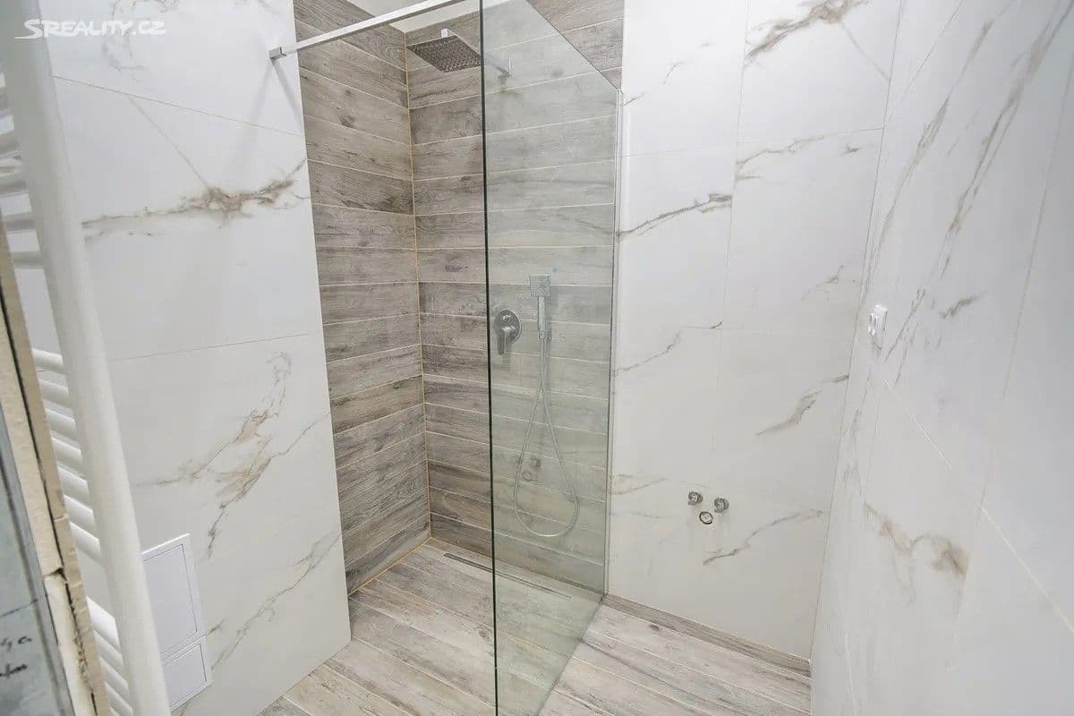 Prodej bytu 3+1 84 m², Novákových, Praha, Praha Prodej bytu 3+1 84 m², Novákových, Praha, Praha