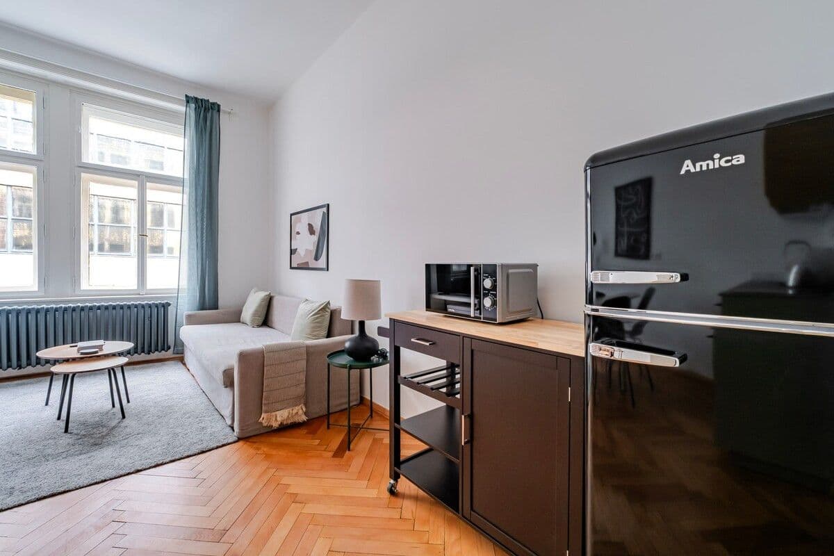 Pronájem bytu 70 m², Heřmanova, Praha, Praha Pronájem bytu 70 m², Heřmanova, Praha, Praha