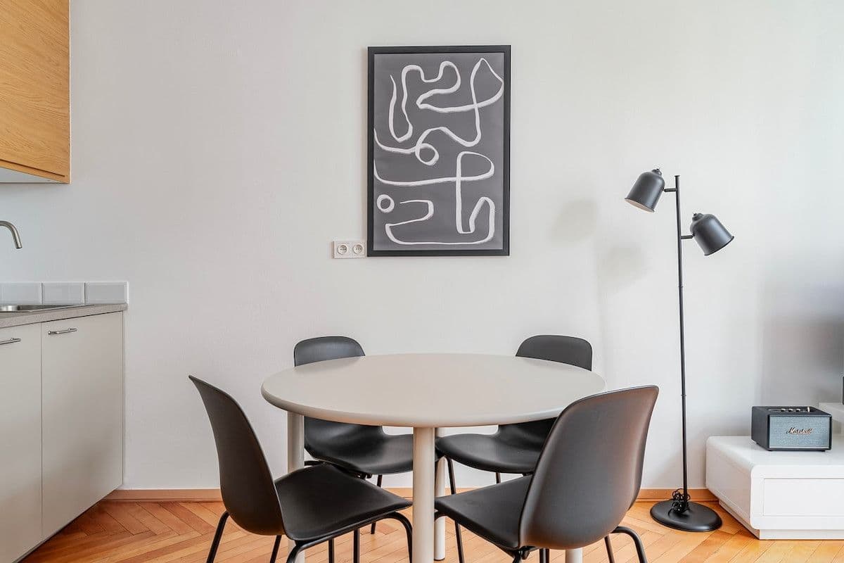 Pronájem bytu 70 m², Heřmanova, Praha, Praha Pronájem bytu 70 m², Heřmanova, Praha, Praha