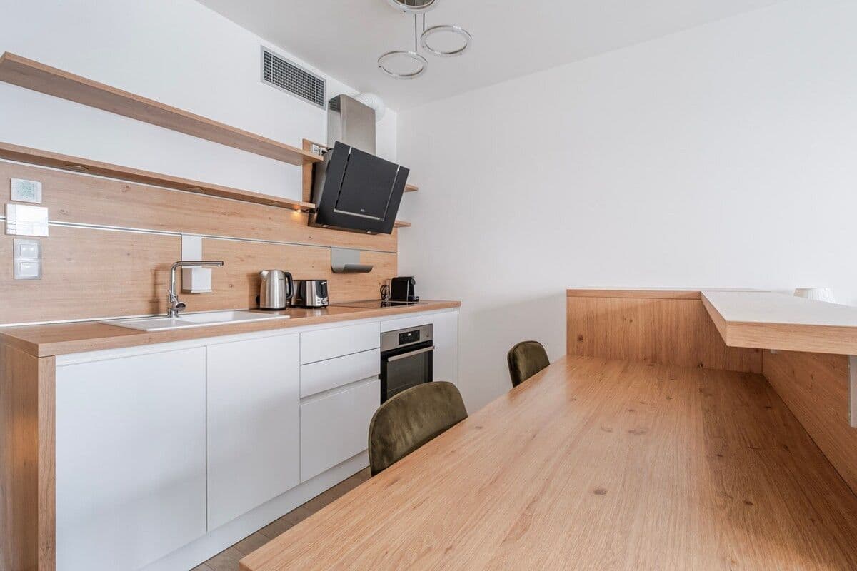Pronájem bytu 35 m², Olšanská e, Praha, Praha Pronájem bytu 35 m², Olšanská e, Praha, Praha