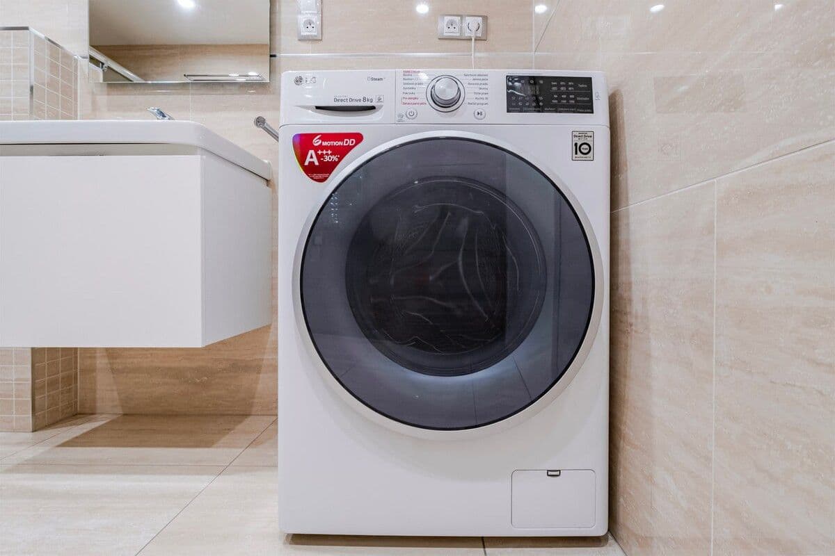 Pronájem bytu 35 m², Olšanská e, Praha, Praha Pronájem bytu 35 m², Olšanská e, Praha, Praha