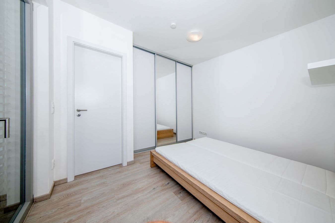 Pronájem bytu 2+kk 47 m², Hartigova, Praha, Praha Pronájem bytu 2+kk 47 m², Hartigova, Praha, Praha