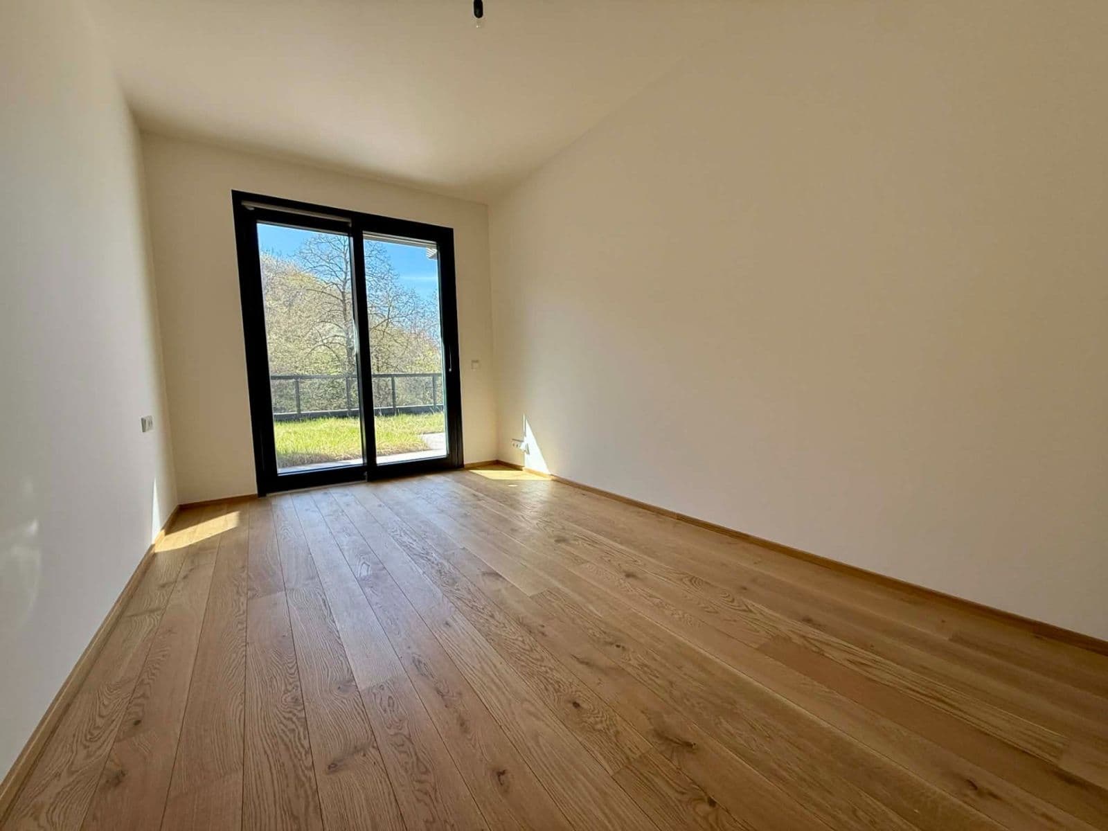 Prodej bytu 2+kk 100 m², Československého exilu, Praha, Praha Prodej bytu 2+kk 100 m², Československého exilu, Praha, Praha