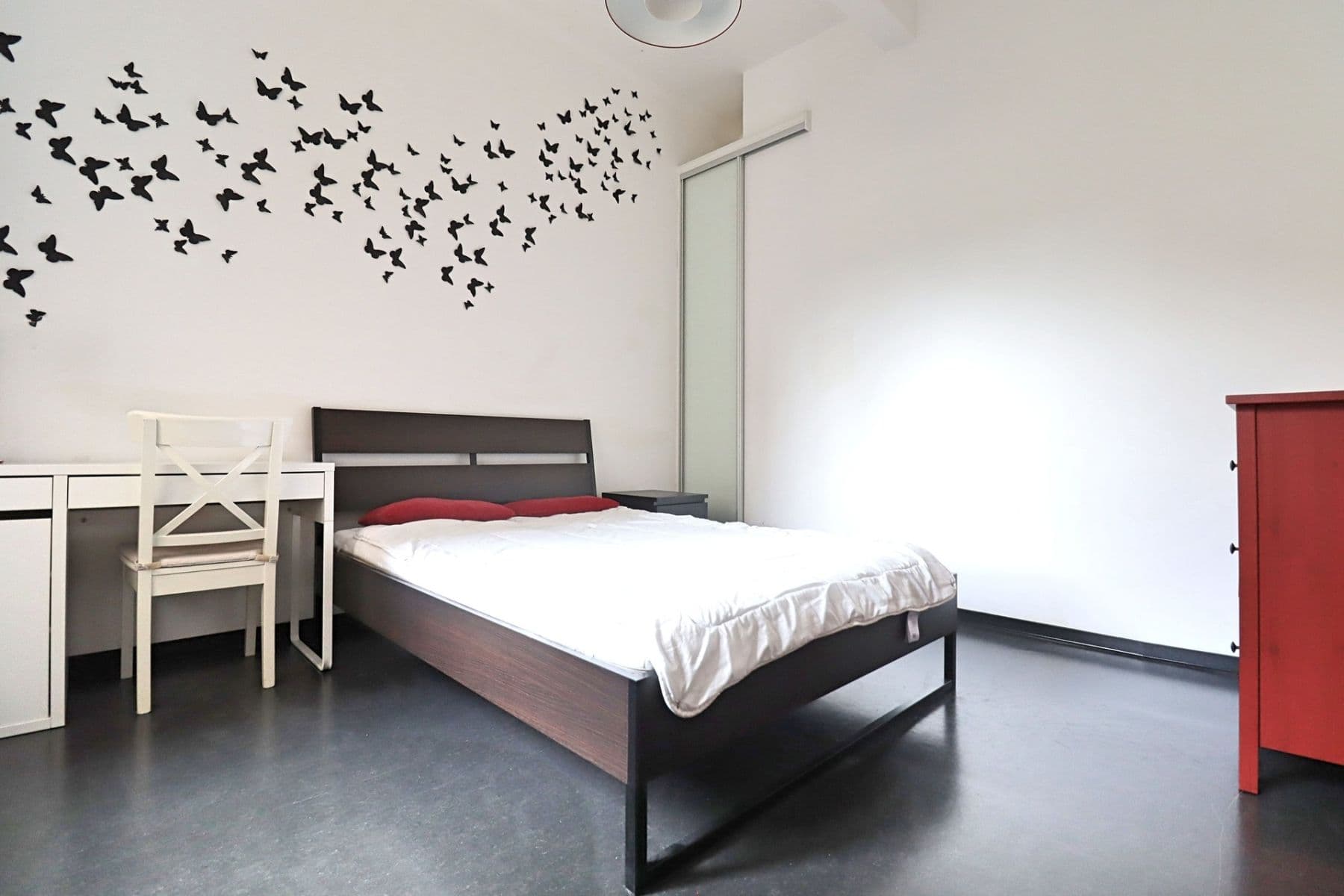 Pronájem bytu 3+kk 80 m², Pernerova, Praha, Praha Pronájem bytu 3+kk 80 m², Pernerova, Praha, Praha