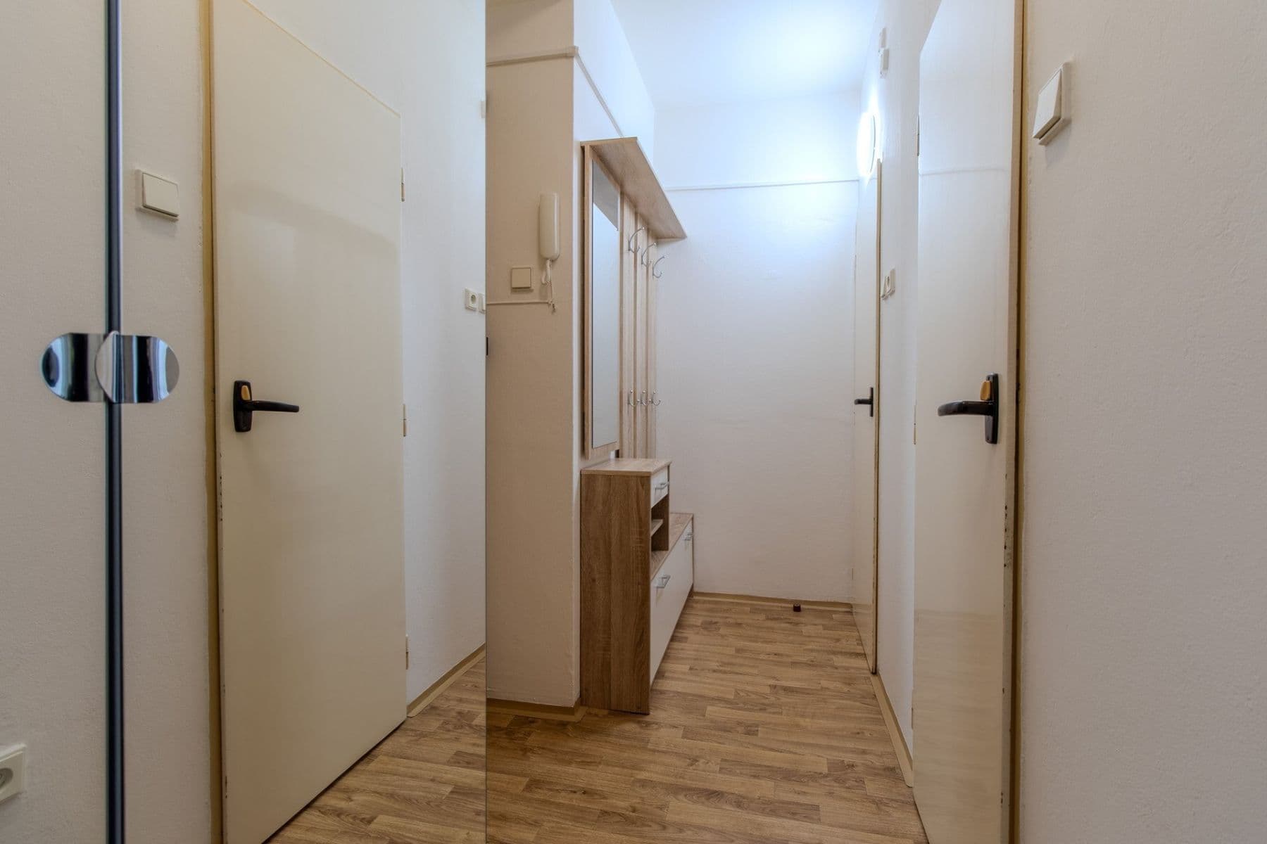 Pronájem bytu 1+1 37 m², U Slavie, Praha, Praha Pronájem bytu 1+1 37 m², U Slavie, Praha, Praha