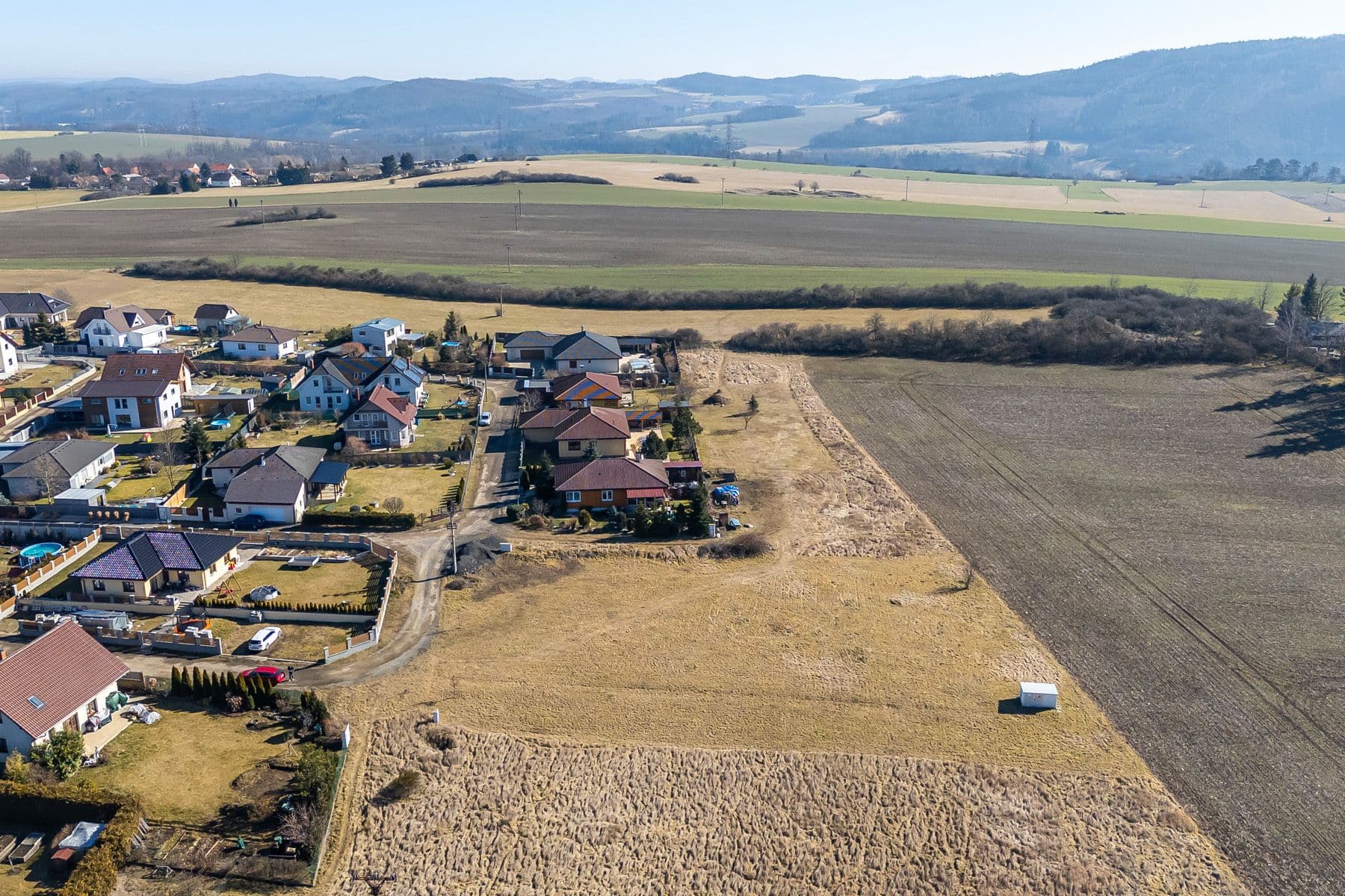 Prodej pozemku 1.031 m², Malá Hraštice, Středočeský kraj Prodej pozemku 1.031 m², Malá Hraštice, Středočeský kraj