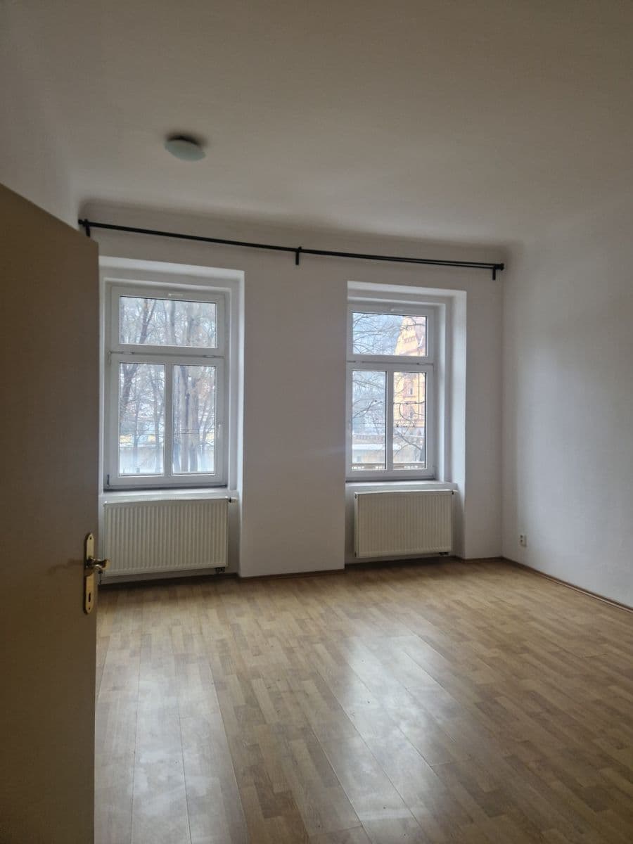 Pronájem bytu 2+1 57 m², Plzeňská, Praha, Praha Pronájem bytu 2+1 57 m², Plzeňská, Praha, Praha