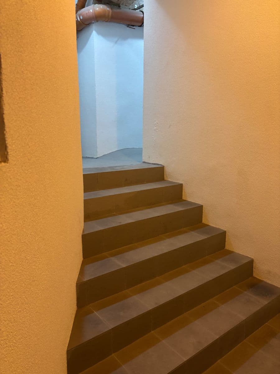 Pronájem nebytového prostoru 4 m², U Rajské zahrady, Praha, Praha Pronájem nebytového prostoru 4 m², U Rajské zahrady, Praha, Praha