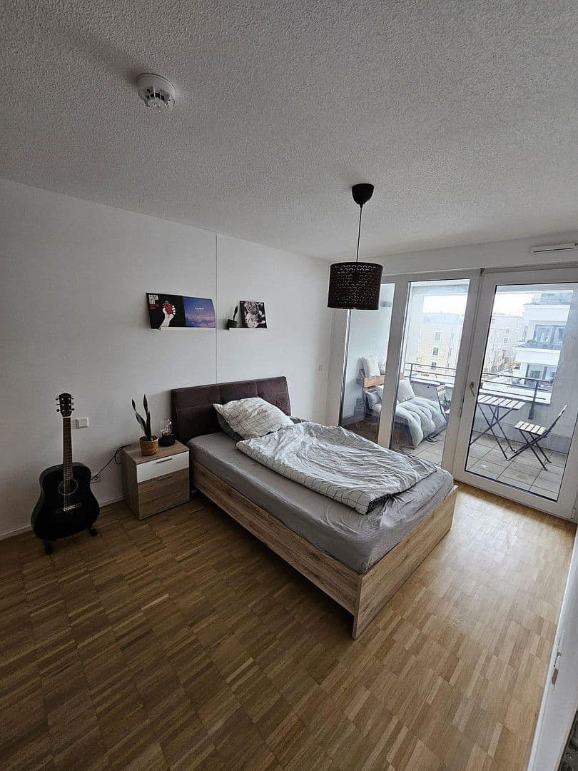 Pronájem bytu 2+1 76 m², Johanna-Dachs-Str. 36, Regensburg, Bavorsko Pronájem bytu 2+1 76 m², Johanna-Dachs-Str. 36, Regensburg, Bavorsko