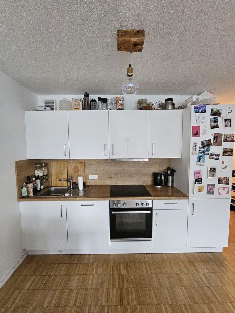 Pronájem bytu 2+1 76 m², Johanna-Dachs-Str. 36, Regensburg, Bavorsko Pronájem bytu 2+1 76 m², Johanna-Dachs-Str. 36, Regensburg, Bavorsko